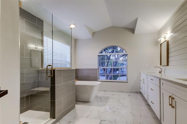 9311 HERITAGE OAK COURT, Tampa, FL 33647