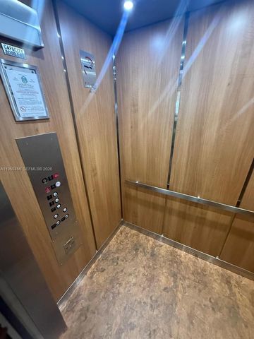 1555 W 44th Pl 305, Hialeah, FL 33012