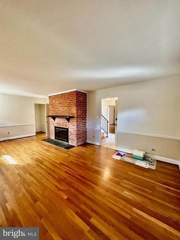 2811 CALVERTON BLVD, Silver Spring, MD 20904