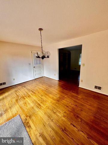 2811 CALVERTON BLVD, Silver Spring, MD 20904