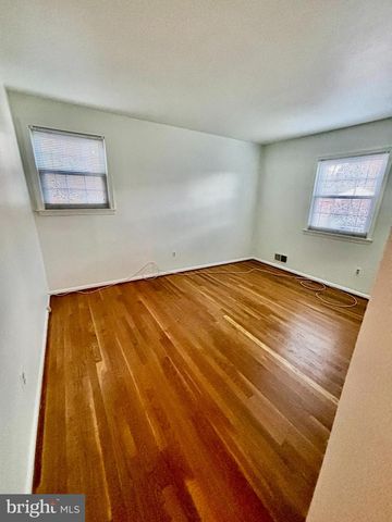 2811 CALVERTON BLVD, Silver Spring, MD 20904