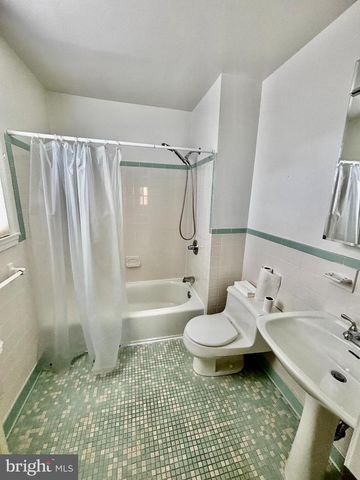 2811 CALVERTON BLVD, Silver Spring, MD 20904