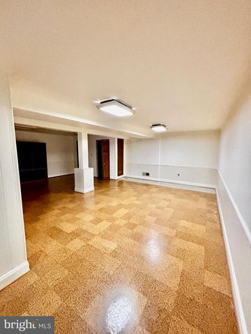 2811 CALVERTON BLVD, Silver Spring, MD 20904