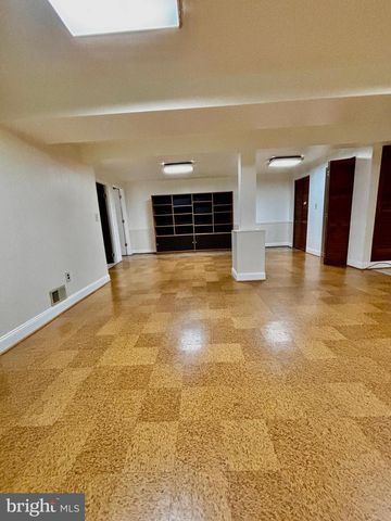 2811 CALVERTON BLVD, Silver Spring, MD 20904