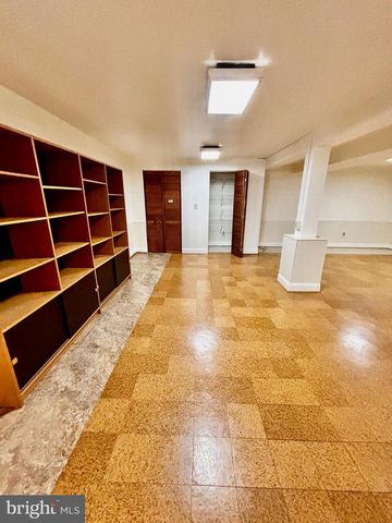 2811 CALVERTON BLVD, Silver Spring, MD 20904