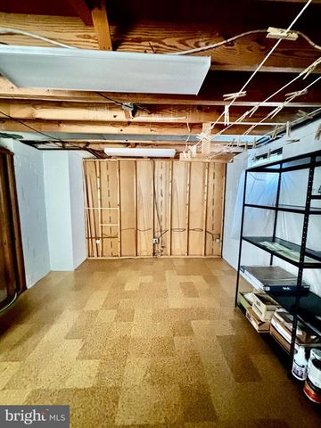 2811 CALVERTON BLVD, Silver Spring, MD 20904