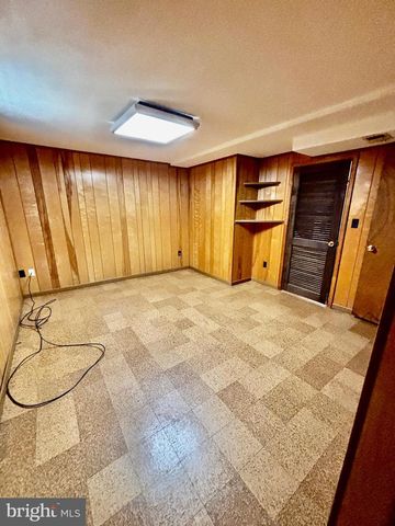 2811 CALVERTON BLVD, Silver Spring, MD 20904