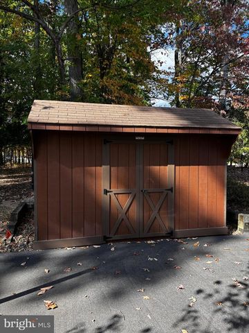 2811 CALVERTON BLVD, Silver Spring, MD 20904