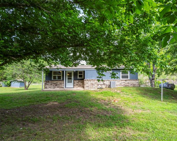 50272 568 Road, Colcord, OK 74338