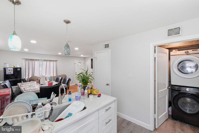 2607 LAKEHURST AVE, District Heights, MD 20747