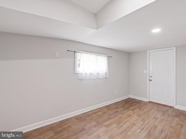 2607 LAKEHURST AVE, District Heights, MD 20747