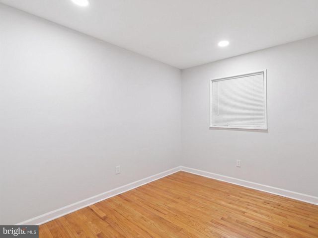 2607 LAKEHURST AVE, District Heights, MD 20747