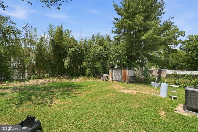 2607 LAKEHURST AVE, District Heights, MD 20747