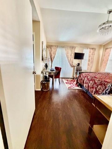 13020 LORNA PLACE, Tampa, FL 33618