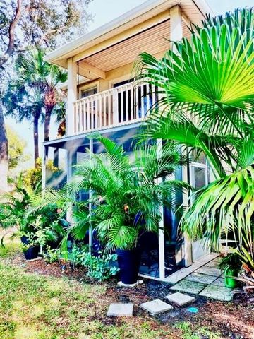 13020 LORNA PLACE, Tampa, FL 33618