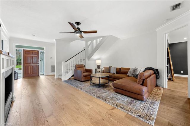 5271 Cherry Wood DR, Naples, FL 34119