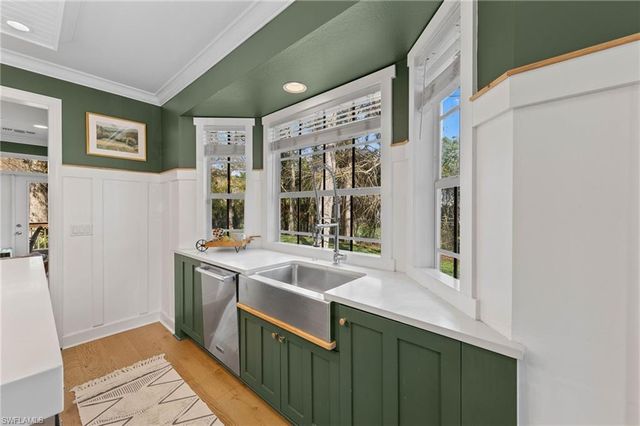 5271 Cherry Wood DR, Naples, FL 34119