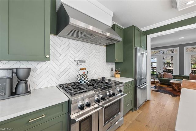 5271 Cherry Wood DR, Naples, FL 34119