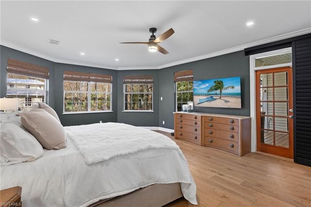 5271 Cherry Wood DR, Naples, FL 34119