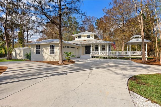 5271 Cherry Wood DR, Naples, FL 34119