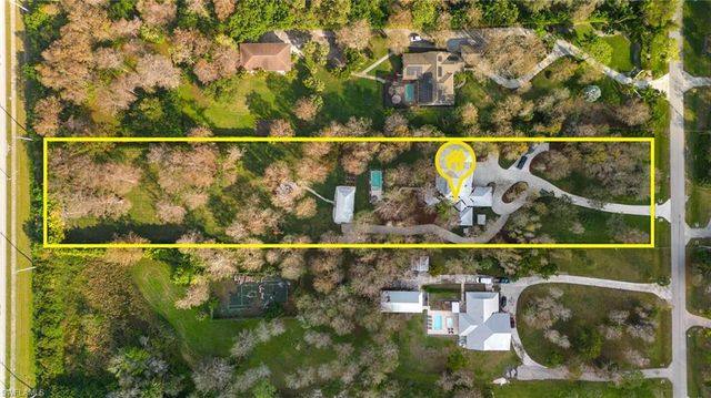 5271 Cherry Wood DR, Naples, FL 34119