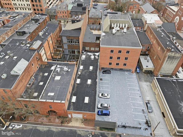 121-123 E KING ST, Lancaster, PA 17602