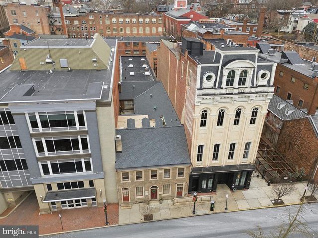 121-123 E KING ST, Lancaster, PA 17602