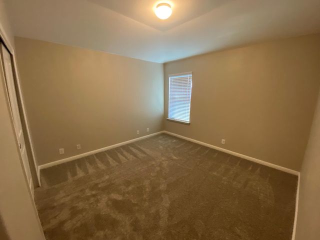 303 Old Peak RD, Georgetown, TX 78626