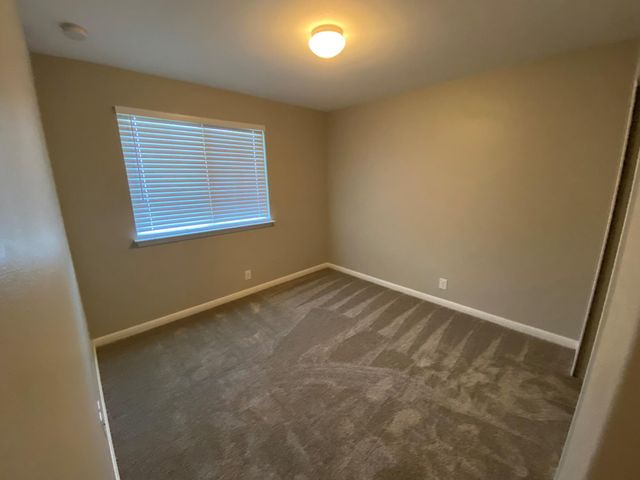 303 Old Peak RD, Georgetown, TX 78626