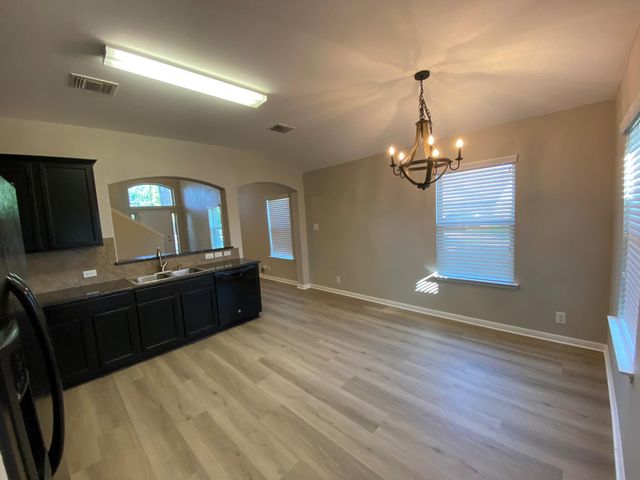 303 Old Peak RD, Georgetown, TX 78626
