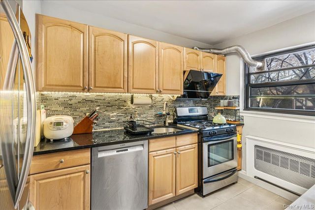 74-12 220th Street 335A1, Bayside, NY 11364