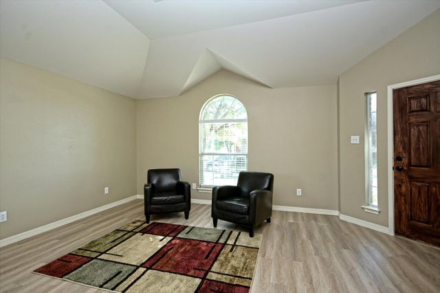 157 Maplewood N, Kyle, TX 78640