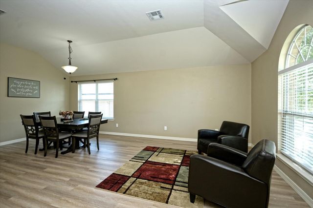 157 Maplewood N, Kyle, TX 78640