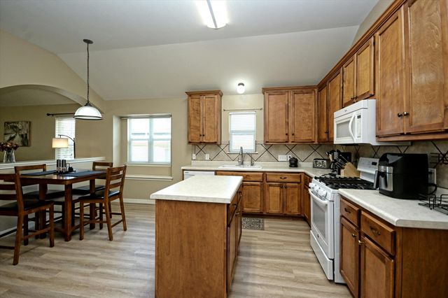 157 Maplewood N, Kyle, TX 78640