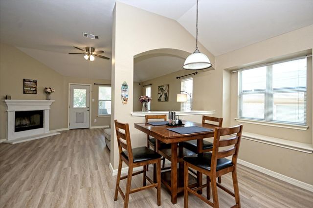 157 Maplewood N, Kyle, TX 78640