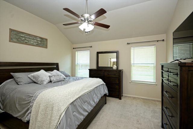 157 Maplewood N, Kyle, TX 78640