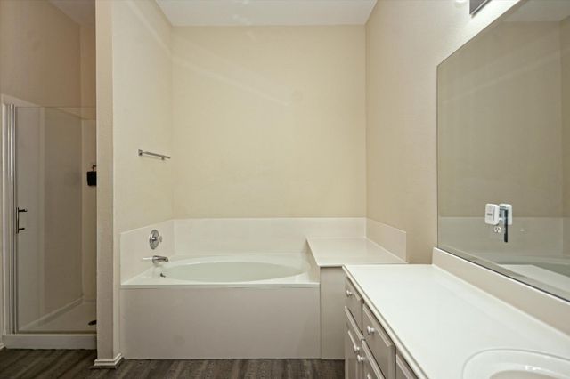 157 Maplewood N, Kyle, TX 78640