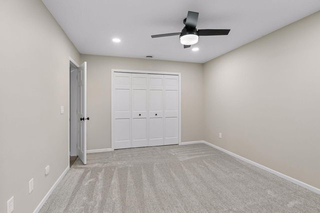 16905 45th Avenue N, Plymouth, MN 55446