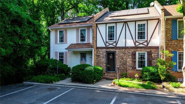 11 Essex Drive 11 and 12, Clemson, SC 29631