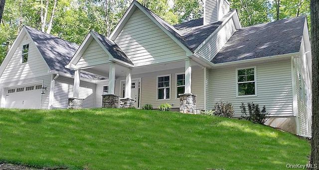 5 Spruce Hill Lane, Warwick, NY 10990