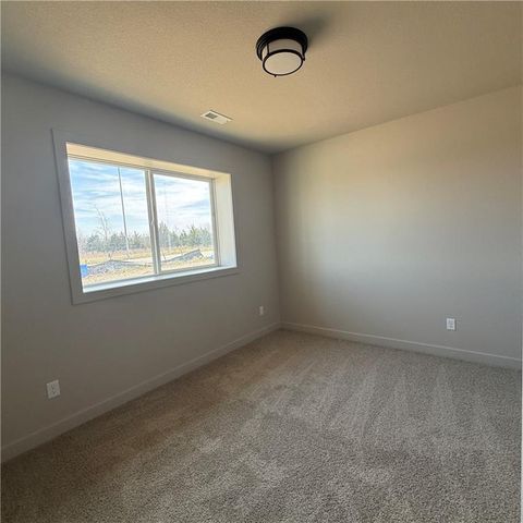 2112 SE Oak Ridge Drive, Oak Grove, MO 64075