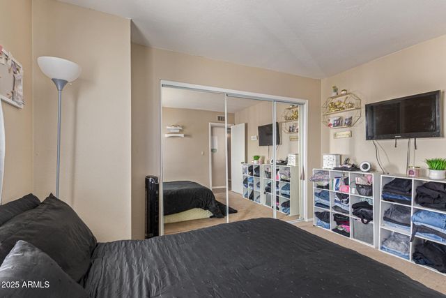 7775 W GLENN Drive 1, Glendale, AZ 85303