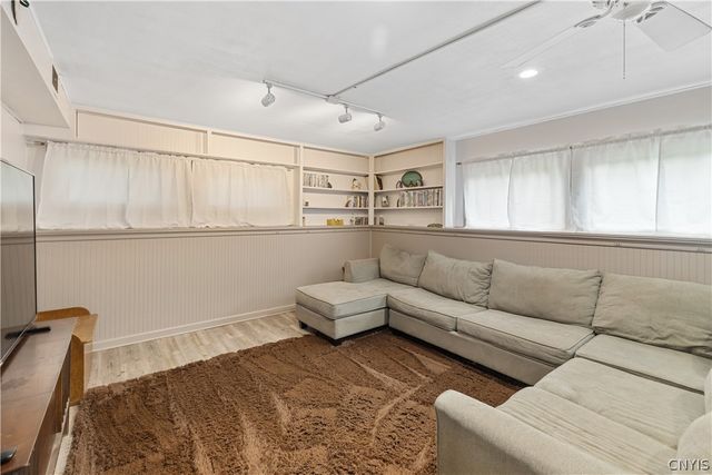 5006 Woodside Road, Dewitt, NY 13066