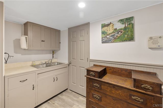 5006 Woodside Road, Dewitt, NY 13066