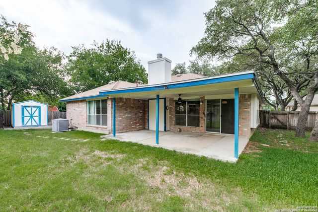 8763 Silent Oaks, San Antonio, TX 78250
