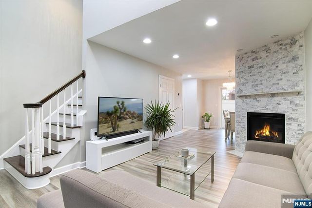 471 N Midland Avenue 10, Saddle Brook, NJ 07663