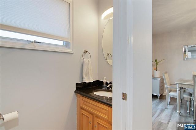 471 N Midland Avenue 10, Saddle Brook, NJ 07663