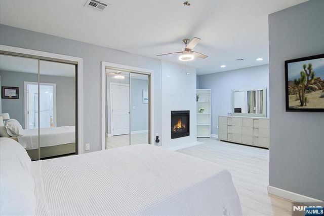 471 N Midland Avenue 10, Saddle Brook, NJ 07663