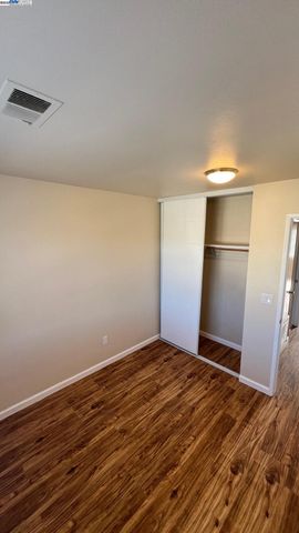 5112 Longdale Ct, Antioch, CA 94531