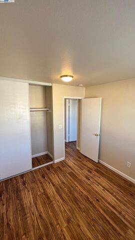 5112 Longdale Ct, Antioch, CA 94531